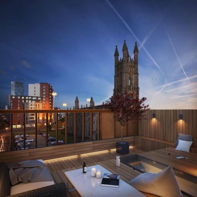 Luxury New Built Split-Level Flat With Rooftop Gardens Access مانشستر المظهر الخارجي الصورة